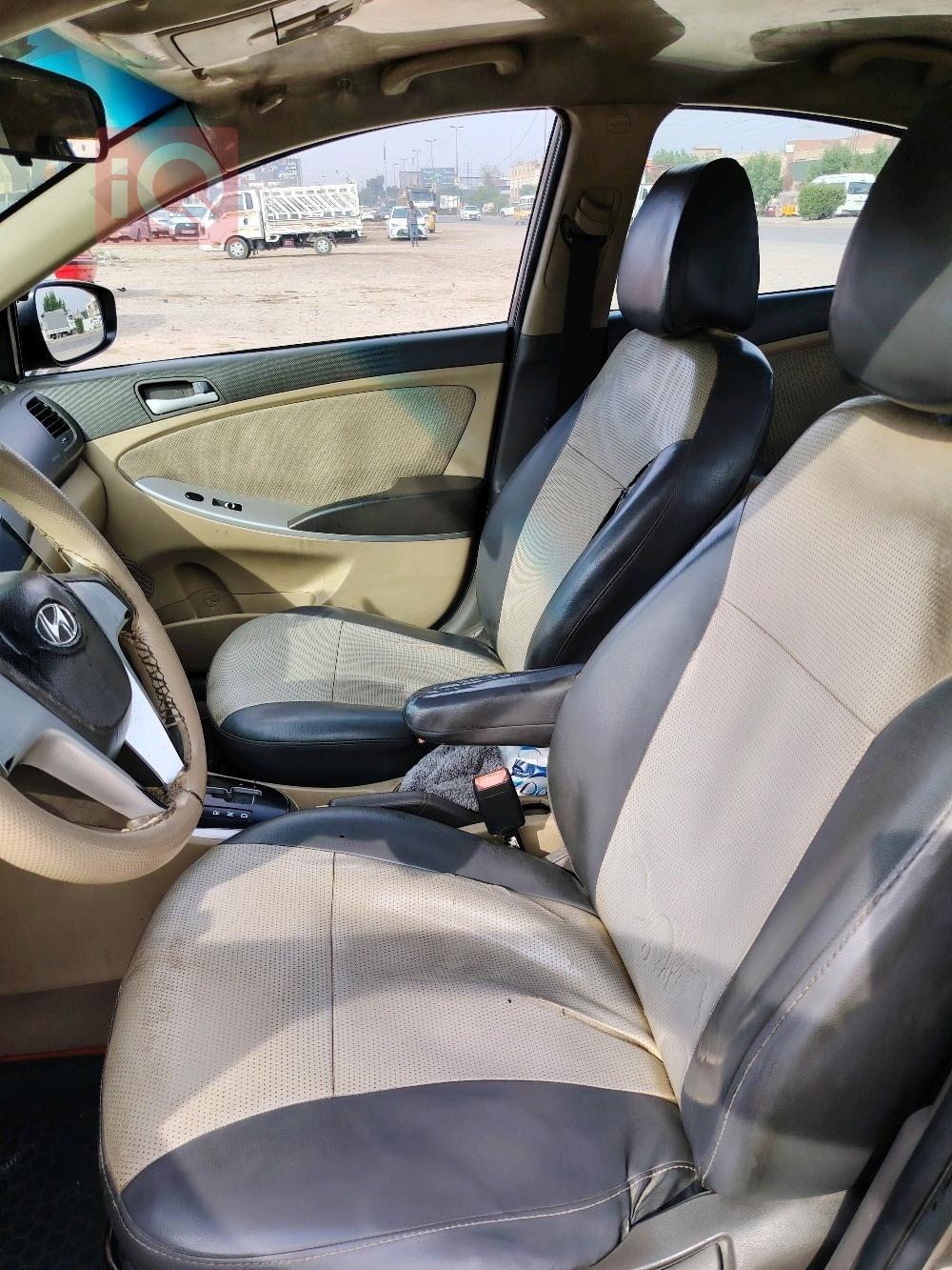 هیوندای ئەکسنت